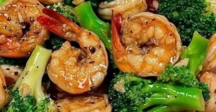 Gamberi fritti e broccoli