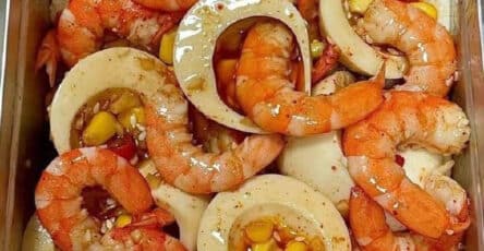 Gamberi marinati in salsa
