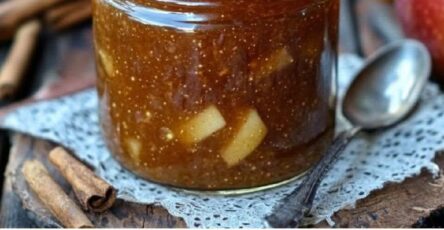 Marmellata di mele cannella