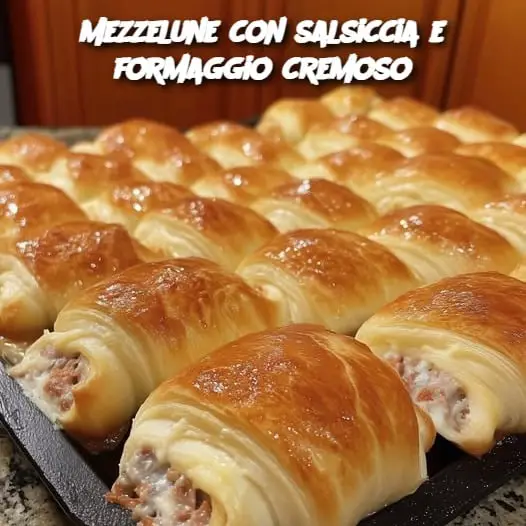 Mezzelune salsiccia formaggio