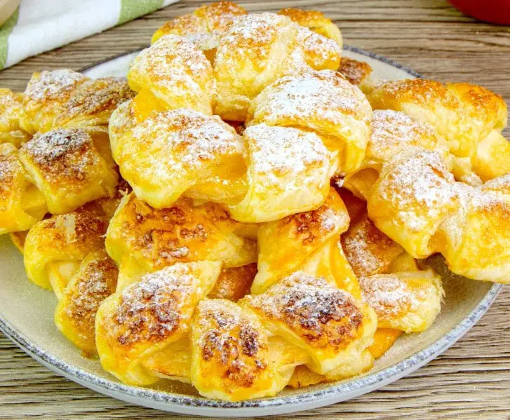 Pasta sfoglia e mele