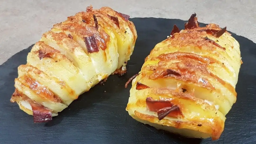 Patate al forno con pancetta