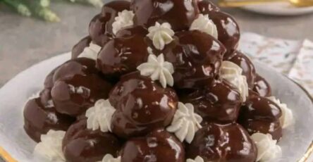 Profiteroles al cioccolato