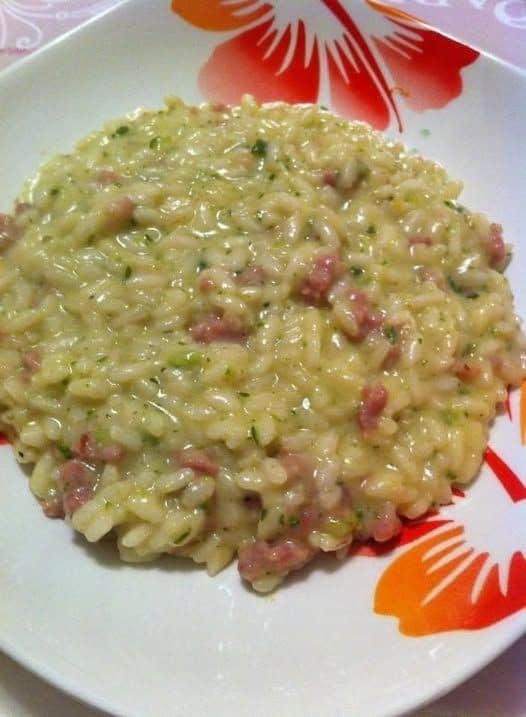 Risotto con salsiccia e zucchine