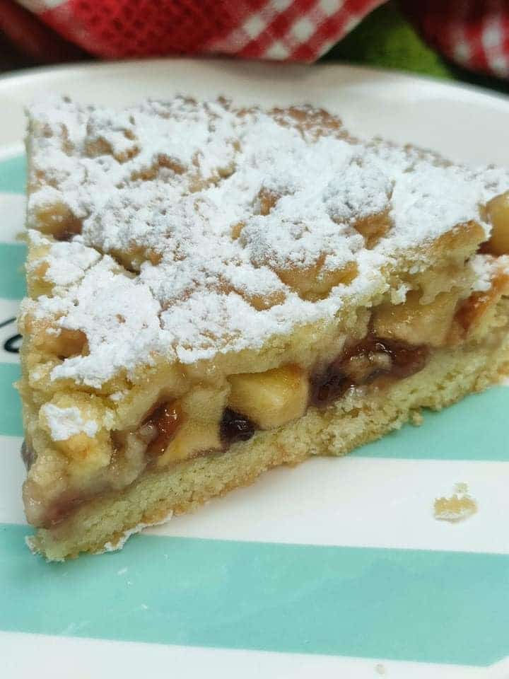 Sbrisolona mele e marmellata