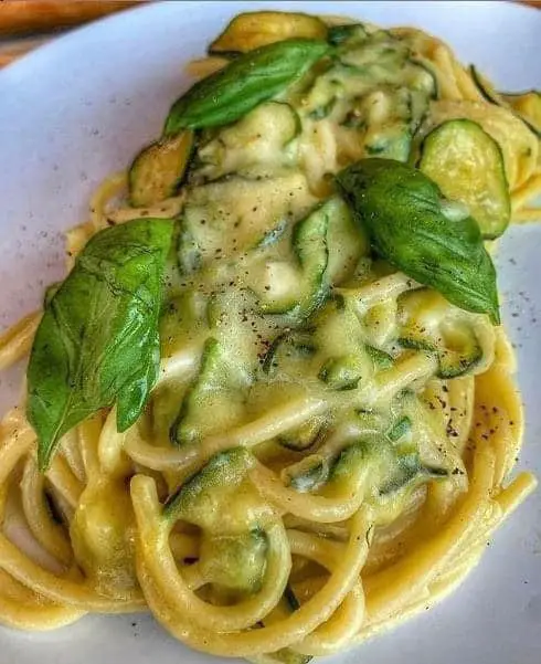 Spaghetti cremosi Nerano