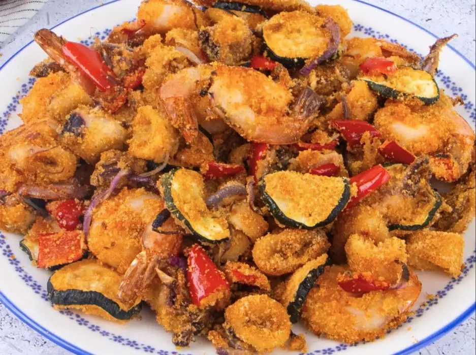 Calamari e gamberi gratinati