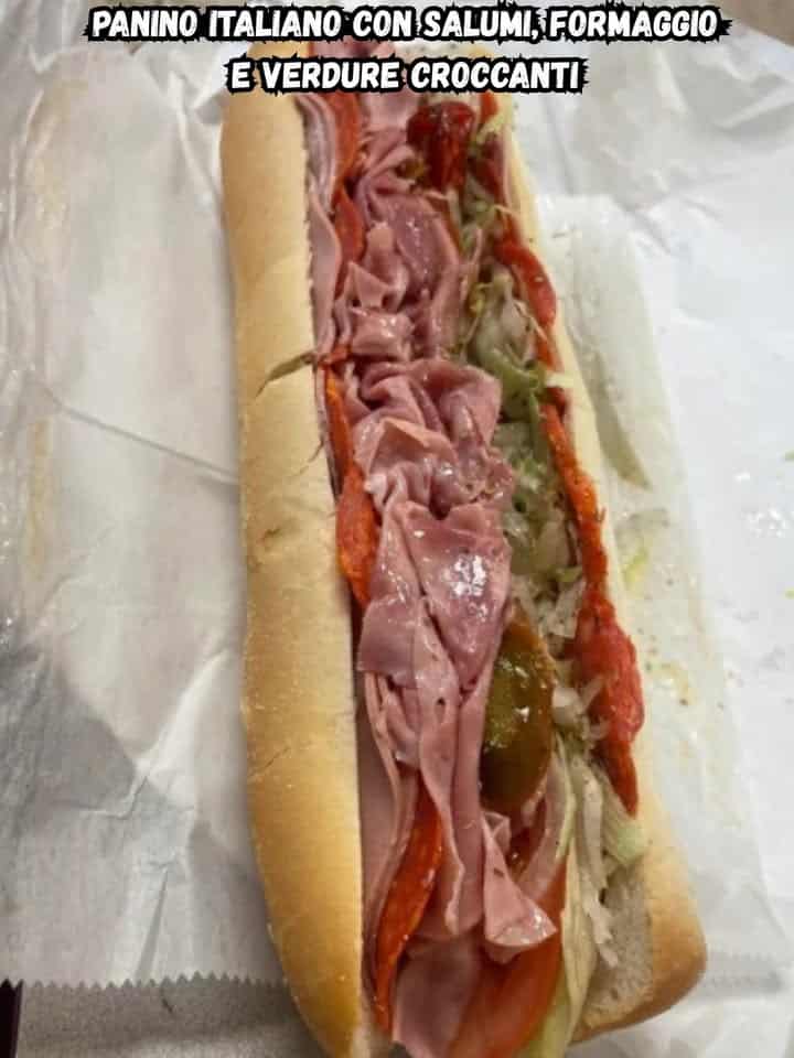 Panino italiano delizioso