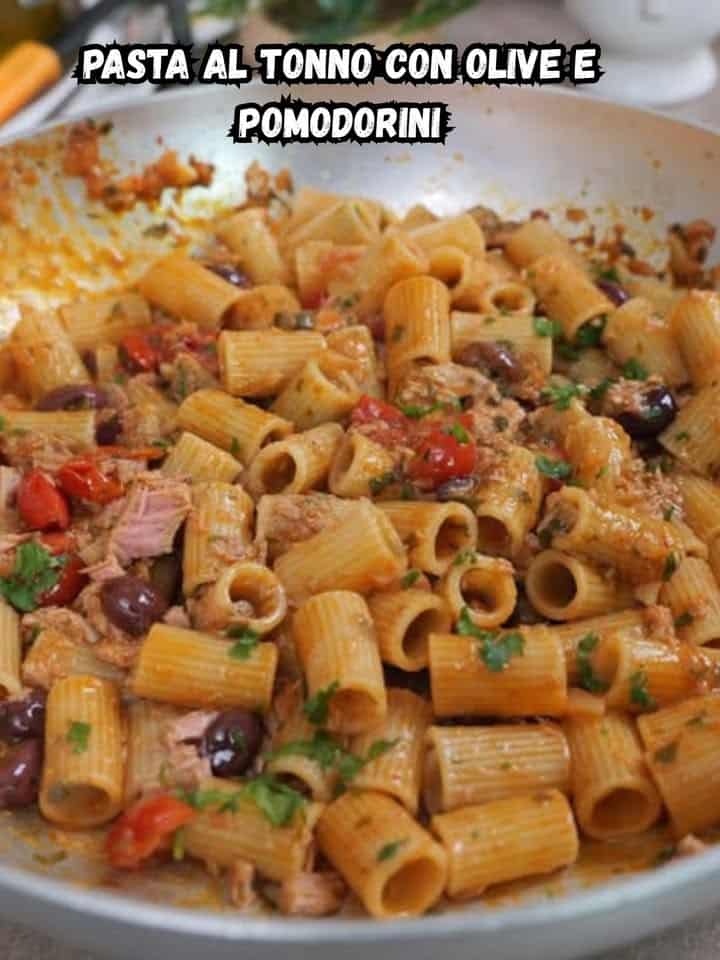 Pasta al tonno e olive