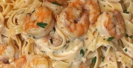 Pasta con gamberi e verdure