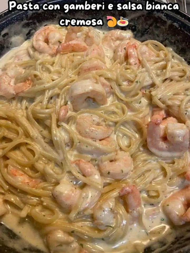 Pasta con gamberi freschi