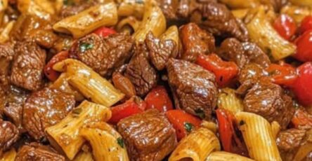 Pasta piccante e bistecca
