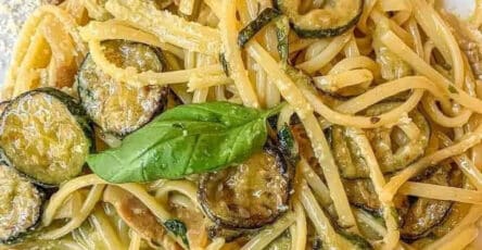 Spaghetti con zucchine